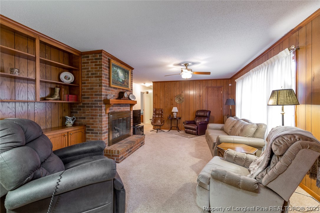 611 Huntley School Road Roseboro, NC 28382 - Photo 15 of 42 Gallery Image 15