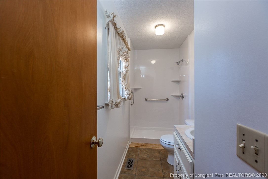 611 Huntley School Road Roseboro, NC 28382 - Photo 23 of 42 Gallery Image 23