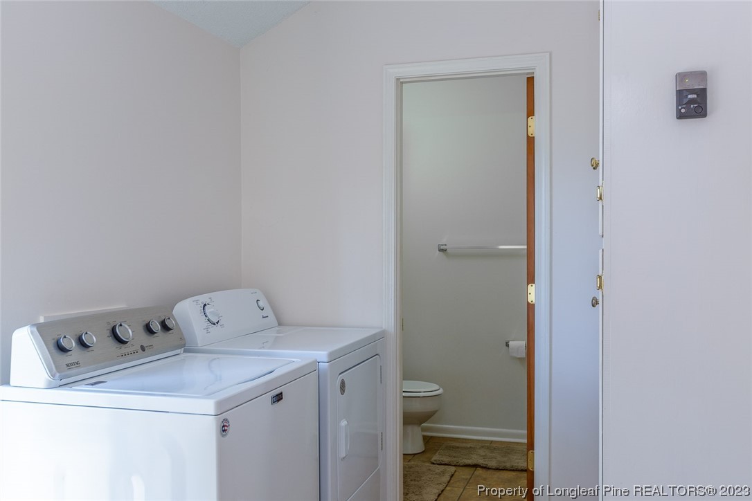 611 Huntley School Road Roseboro, NC 28382 - Photo 26 of 42 Gallery Image 26
