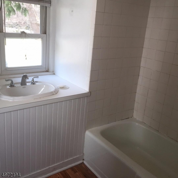 300 Main St-mountain Lebanon, NJ 08833 - Photo 3 of 6