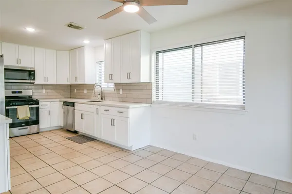 $1,950 | 5635 Greenhill Forest Drive, Houston, TX 77088