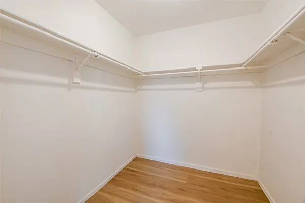 $1,950 | 5635 Greenhill Forest Drive, Houston, TX 77088