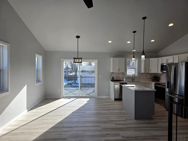 $325,000 | 980 Byrd Avenue, Neenah, WI 54956