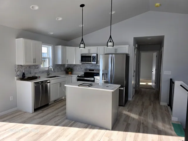 $325,000 | 980 Byrd Avenue, Neenah, WI 54956