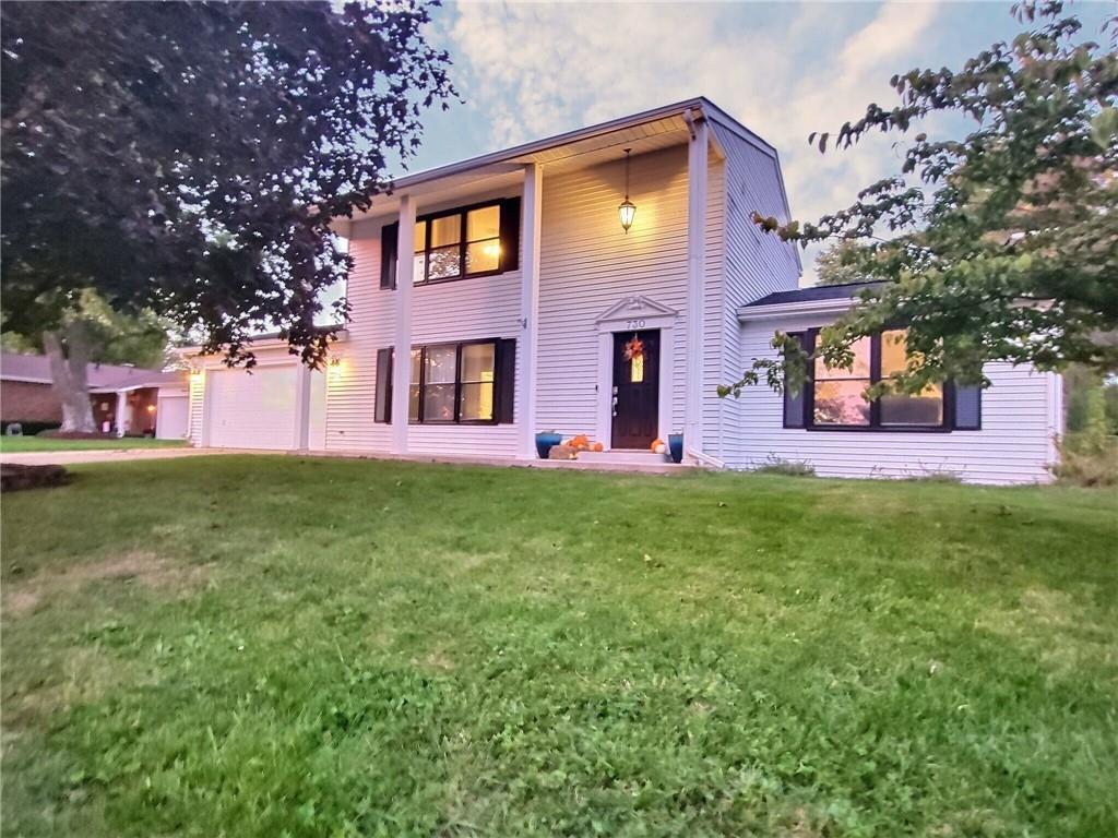 730 Riverside Circle Columbus, IN 47203 - Photo 1 of 30 Gallery Image 1