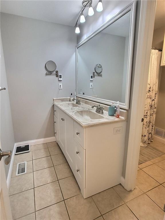 730 Riverside Circle Columbus, IN 47203 - Photo 20 of 30 Gallery Image 20