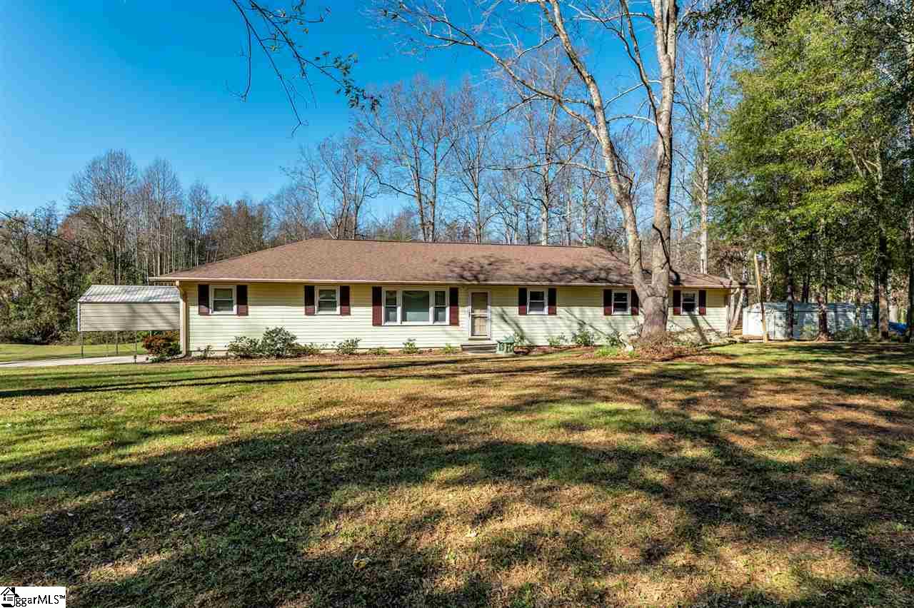 54 South Fairfield Road Greenville, SC 29605 - Photo 1 of 36 Gallery Image 1