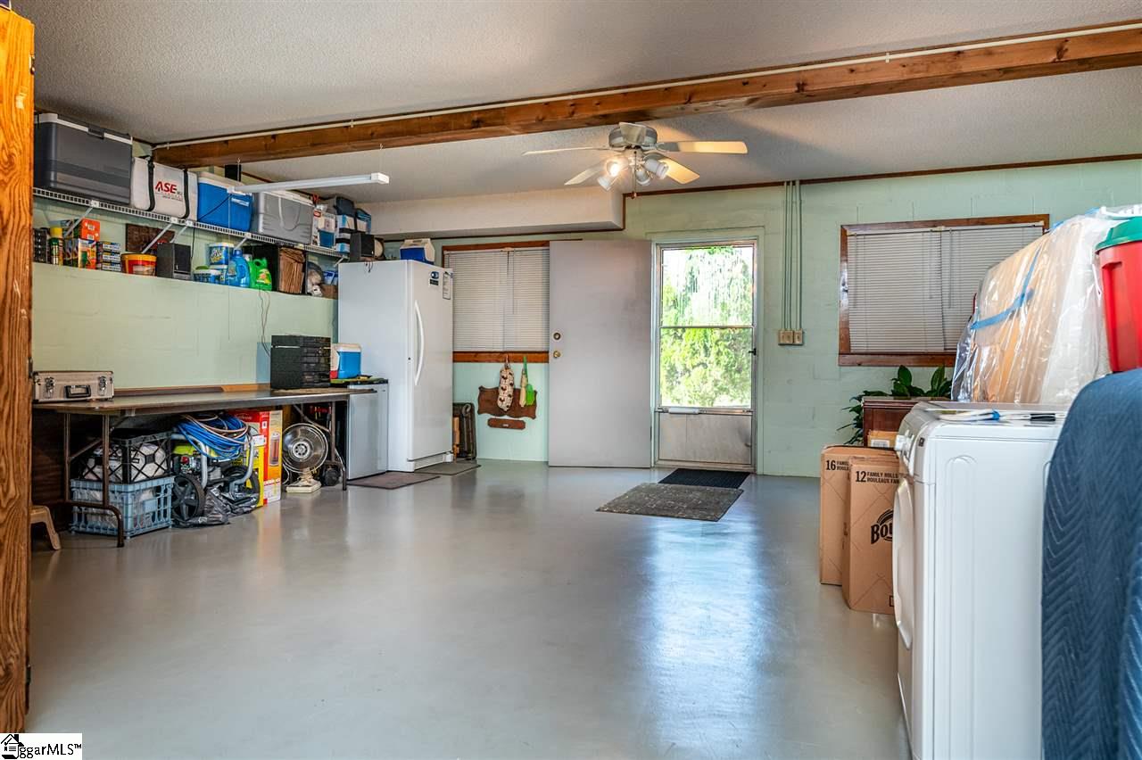 54 South Fairfield Road Greenville, SC 29605 - Photo 26 of 36 Gallery Image 26