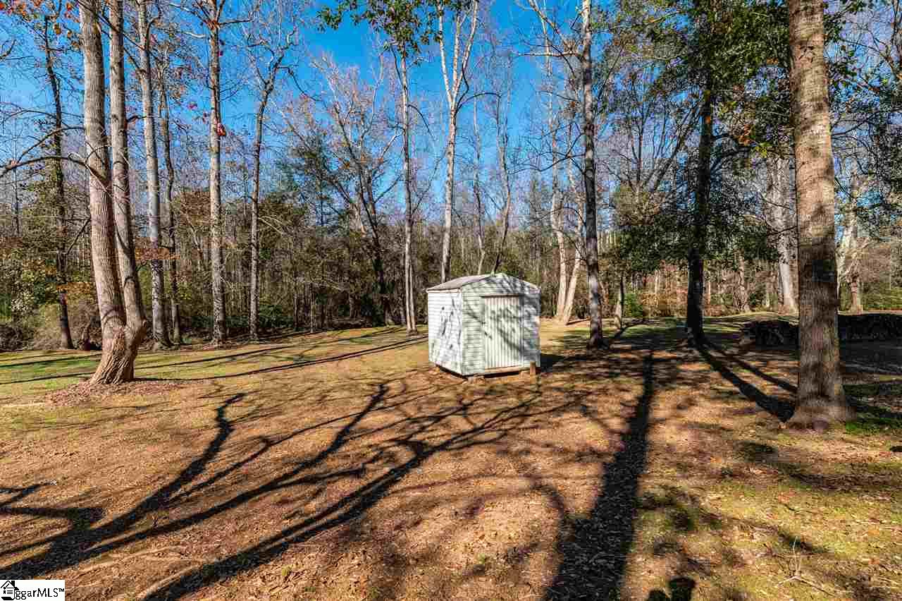 54 South Fairfield Road Greenville, SC 29605 - Photo 29 of 36 Gallery Image 29