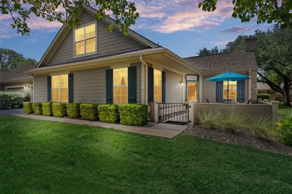 $299,500 | 30 Wildwood Drive, Unit 184, Georgetown, TX 78633