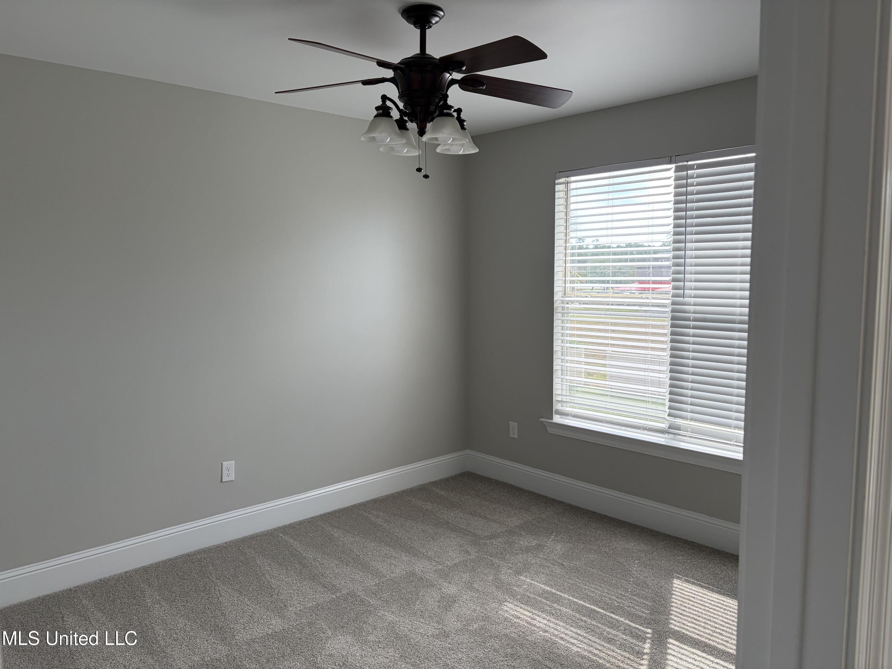 213 Capri Place Ocean Springs, MS 39564 - Photo 18 of 24 18