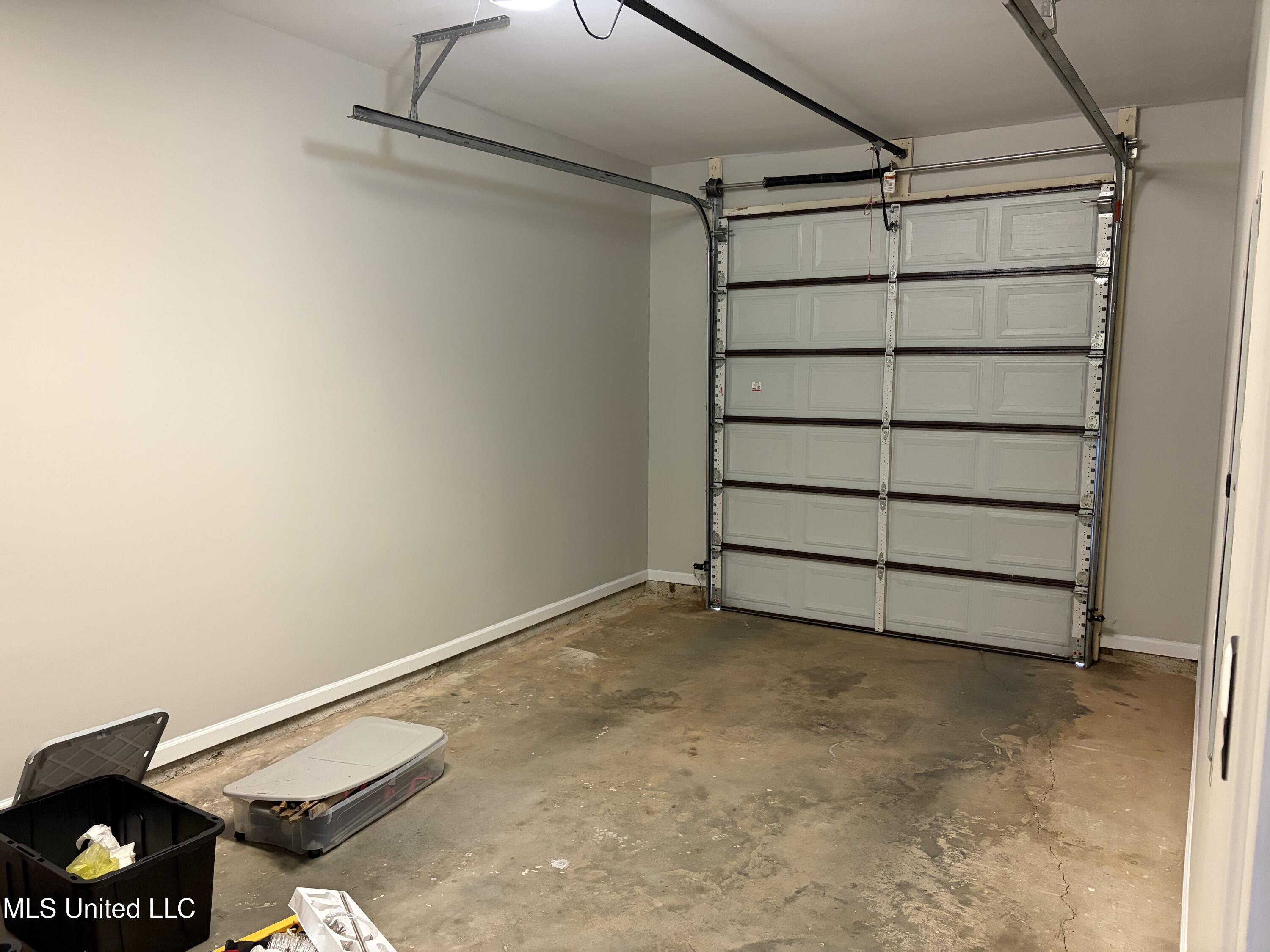 213 Capri Place Ocean Springs, MS 39564 - Photo 8 of 24 8