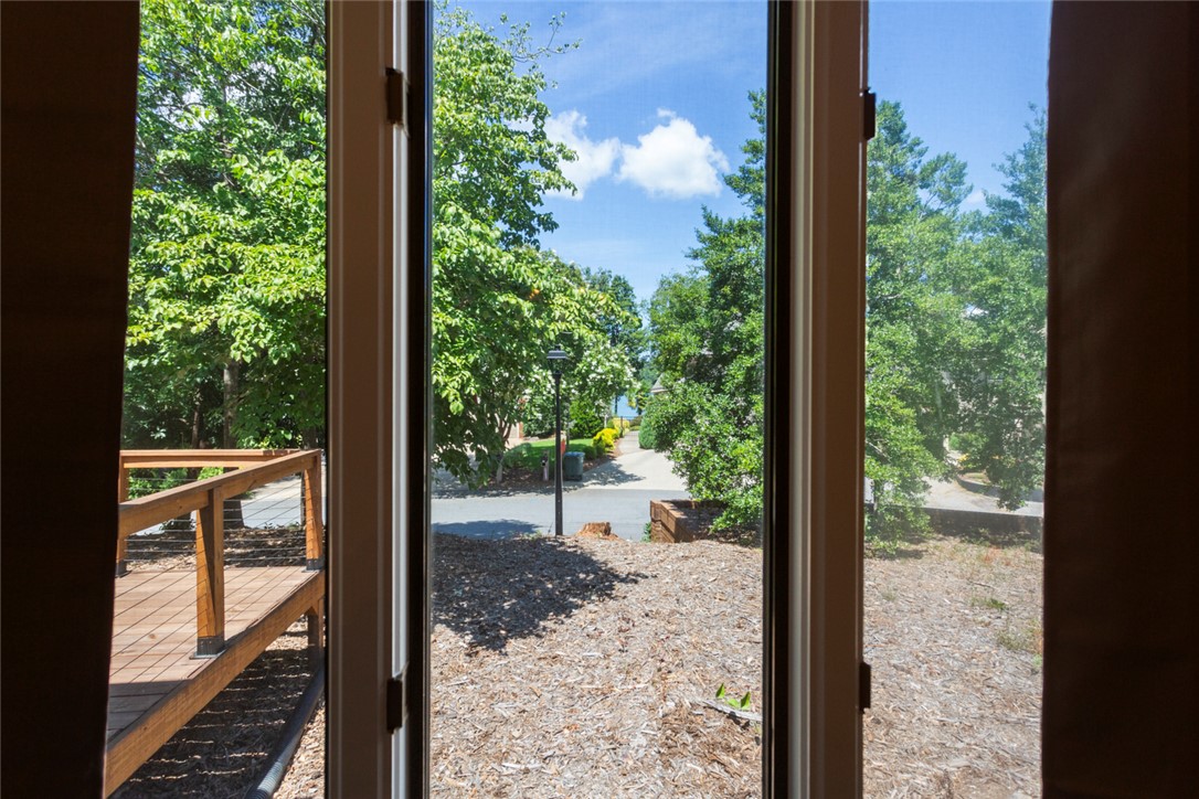 117 Riverpoint Drive Clemson, SC 29631 - Photo 12 of 38