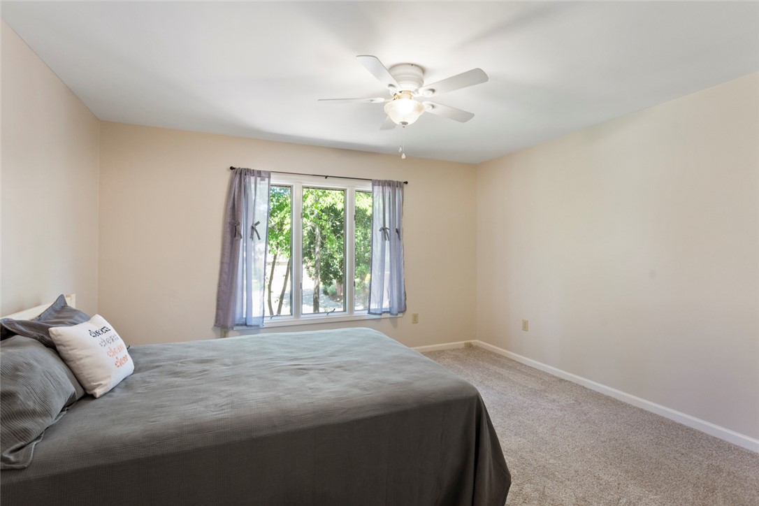 117 Riverpoint Drive Clemson, SC 29631 - Photo 25 of 38