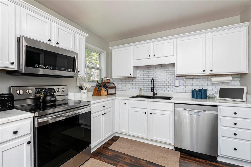 9420 Poole Road Villa Rica, GA 30180 - Photo 16 of 40