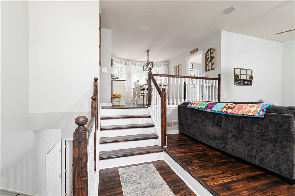 9420 Poole Road Villa Rica, GA 30180 - Photo 6 of 40