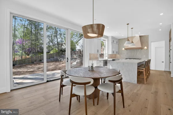 $4,299,000 | 5011 Newport Avenue, Bethesda, MD 20816