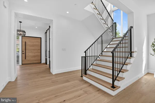 $4,299,000 | 5011 Newport Avenue, Bethesda, MD 20816