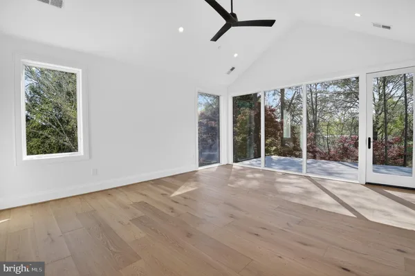 $4,299,000 | 5011 Newport Avenue, Bethesda, MD 20816