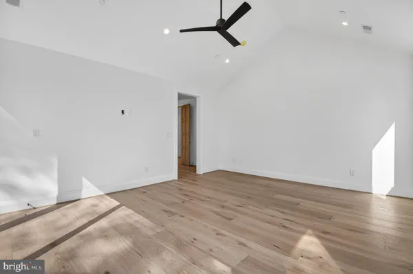 $4,299,000 | 5011 Newport Avenue, Bethesda, MD 20816