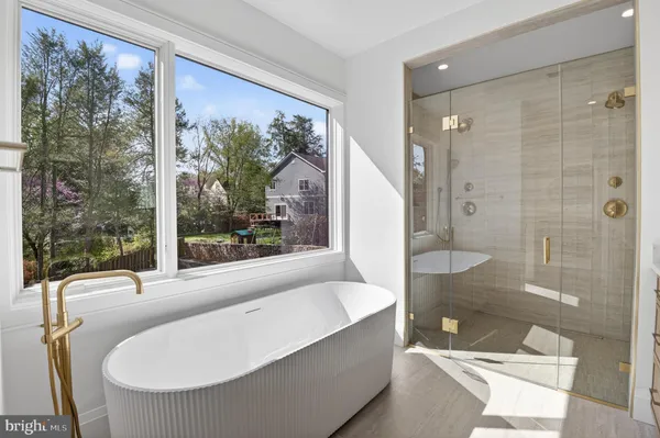 $4,299,000 | 5011 Newport Avenue, Bethesda, MD 20816