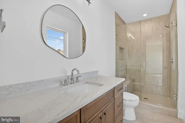 $4,299,000 | 5011 Newport Avenue, Bethesda, MD 20816