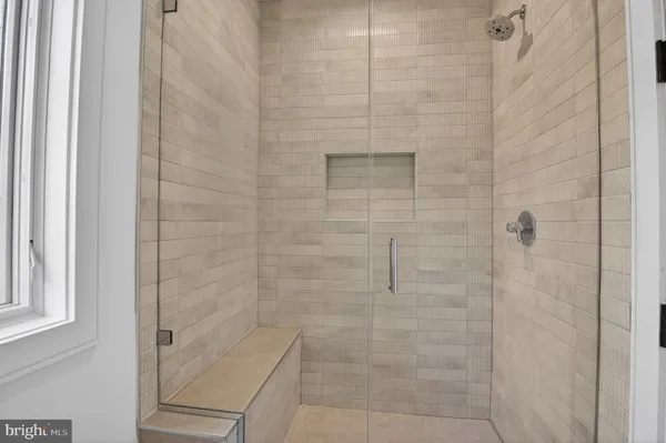 $4,299,000 | 5011 Newport Avenue, Bethesda, MD 20816