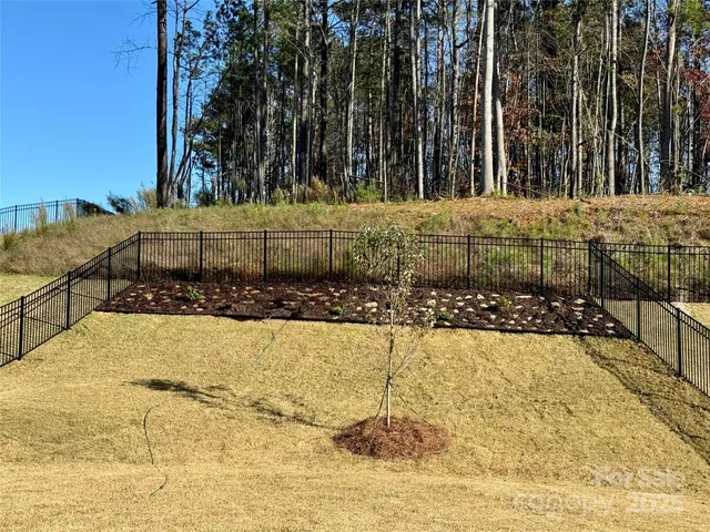 $469,900 | 120 Dogwood Grv Place, Troutman, NC 28166