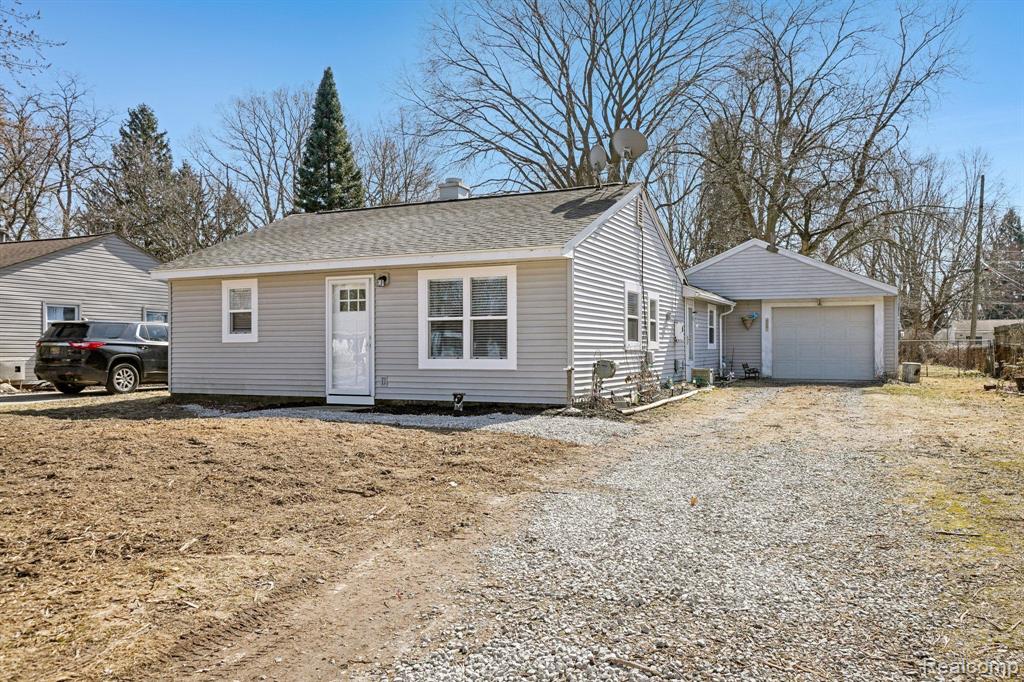 2744 James Road Auburn Hills, MI 48326 - Photo 1 of 23