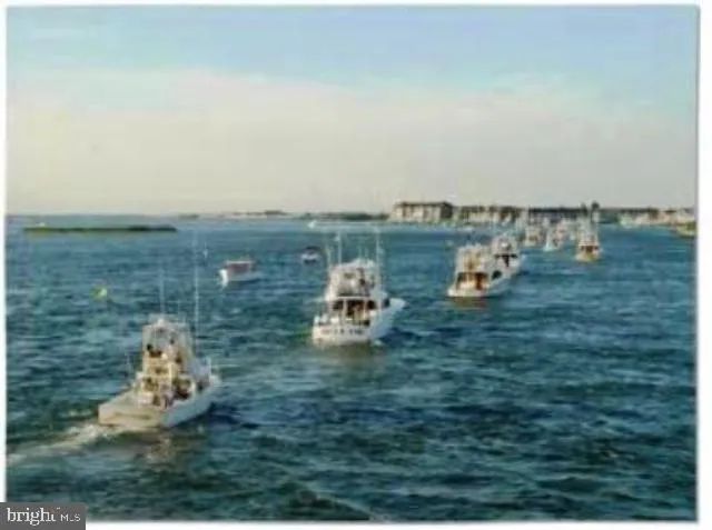 $324,900 | 160 Clamshell Road, Ocean City, MD 21842