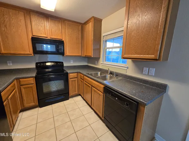 $1,700 | 18364 Tarabrooke Drive, Gulfport, MS 39503