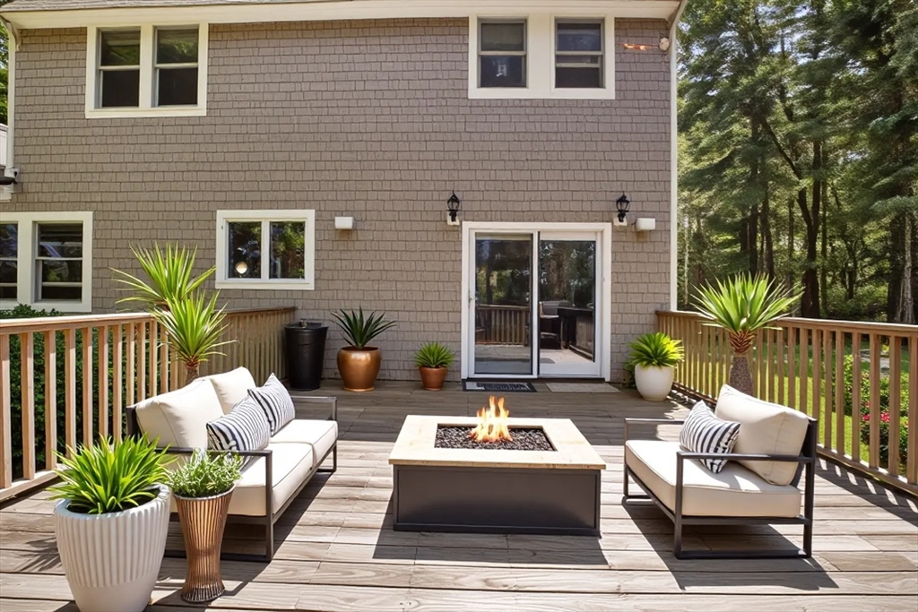290 Mendell Road Rochester, MA 02770 - Photo 7 of 42