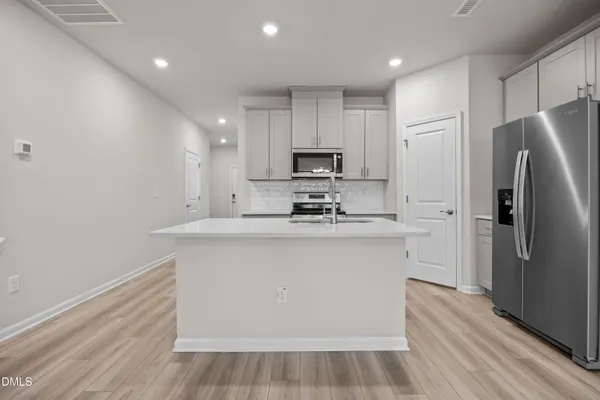 $1,795 | 903 Clearhaven Lane, Fuquay-Varina, NC 27526