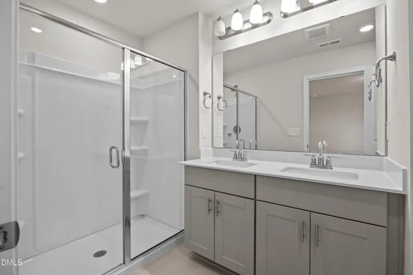 $1,795 | 903 Clearhaven Lane, Fuquay-Varina, NC 27526