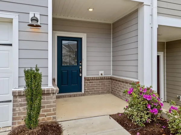 $1,795 | 903 Clearhaven Lane, Fuquay-Varina, NC 27526