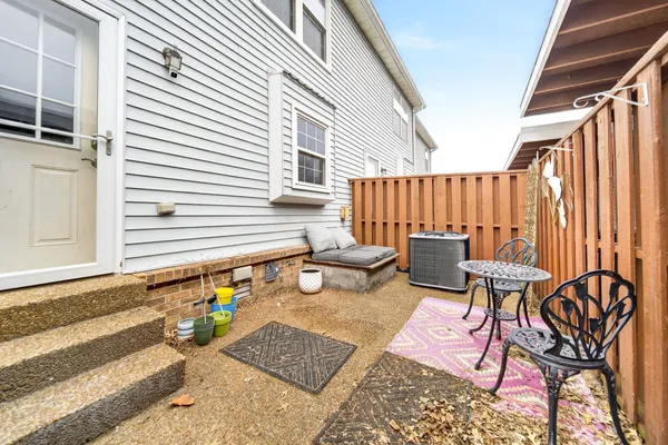 $330,000 | 143 Cumberland Trace, Nashville, TN 37214