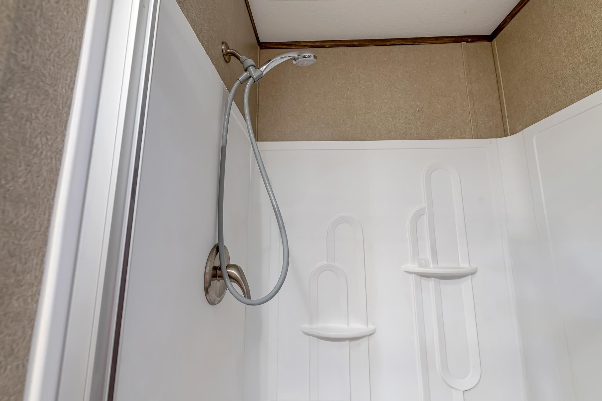 1560 S Road Loma, CO 81524 - Photo 11 of 21 Gallery Image 11