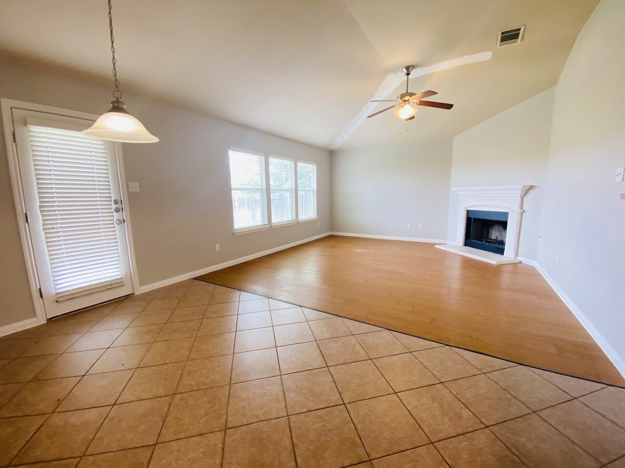 706 Centerbrook Place Round Rock, TX 78665 - Photo 13 of 40