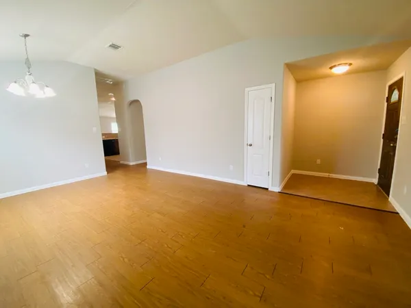 $1,995 | 706 Centerbrook Place, Round Rock, TX 78665