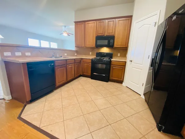 $1,995 | 706 Centerbrook Place, Round Rock, TX 78665