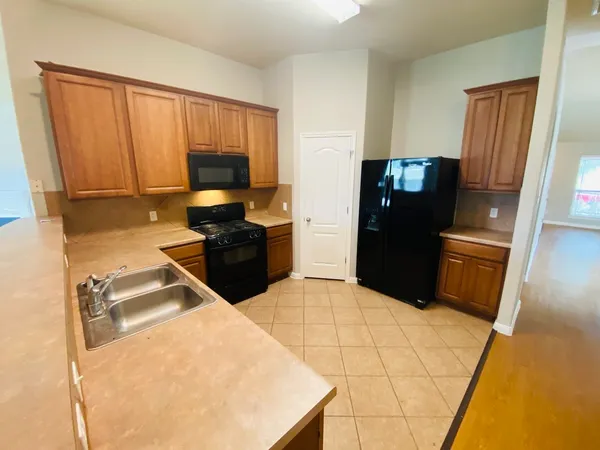 $1,995 | 706 Centerbrook Place, Round Rock, TX 78665