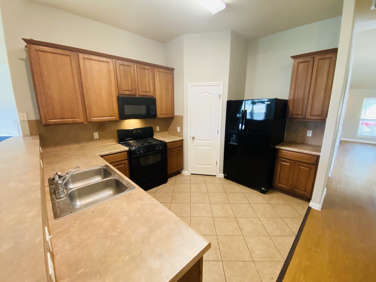 706 Centerbrook Place Round Rock, TX 78665 - Photo 9 of 40