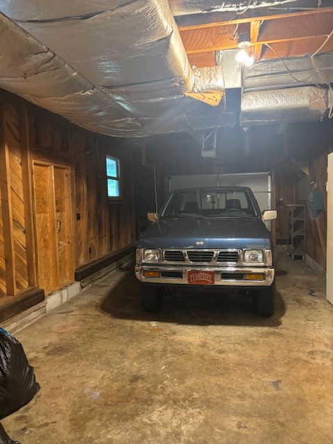 2258 South Williams Road Greenbrier, TN 37073 - Photo 13 of 23 a view of car garage