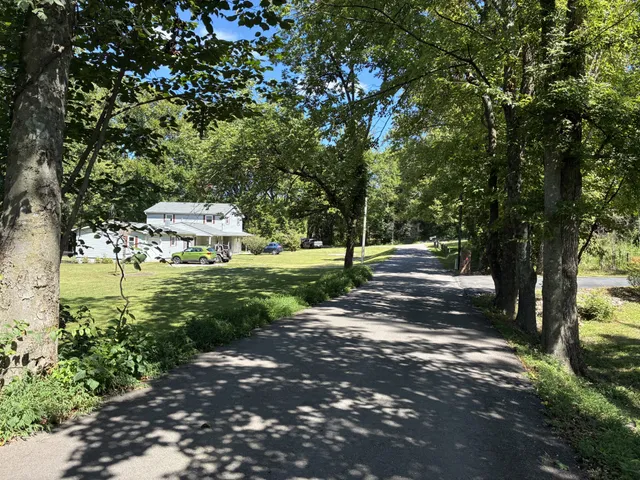 $675,000 | 2258 South Williams Road, Greenbrier, TN 37073