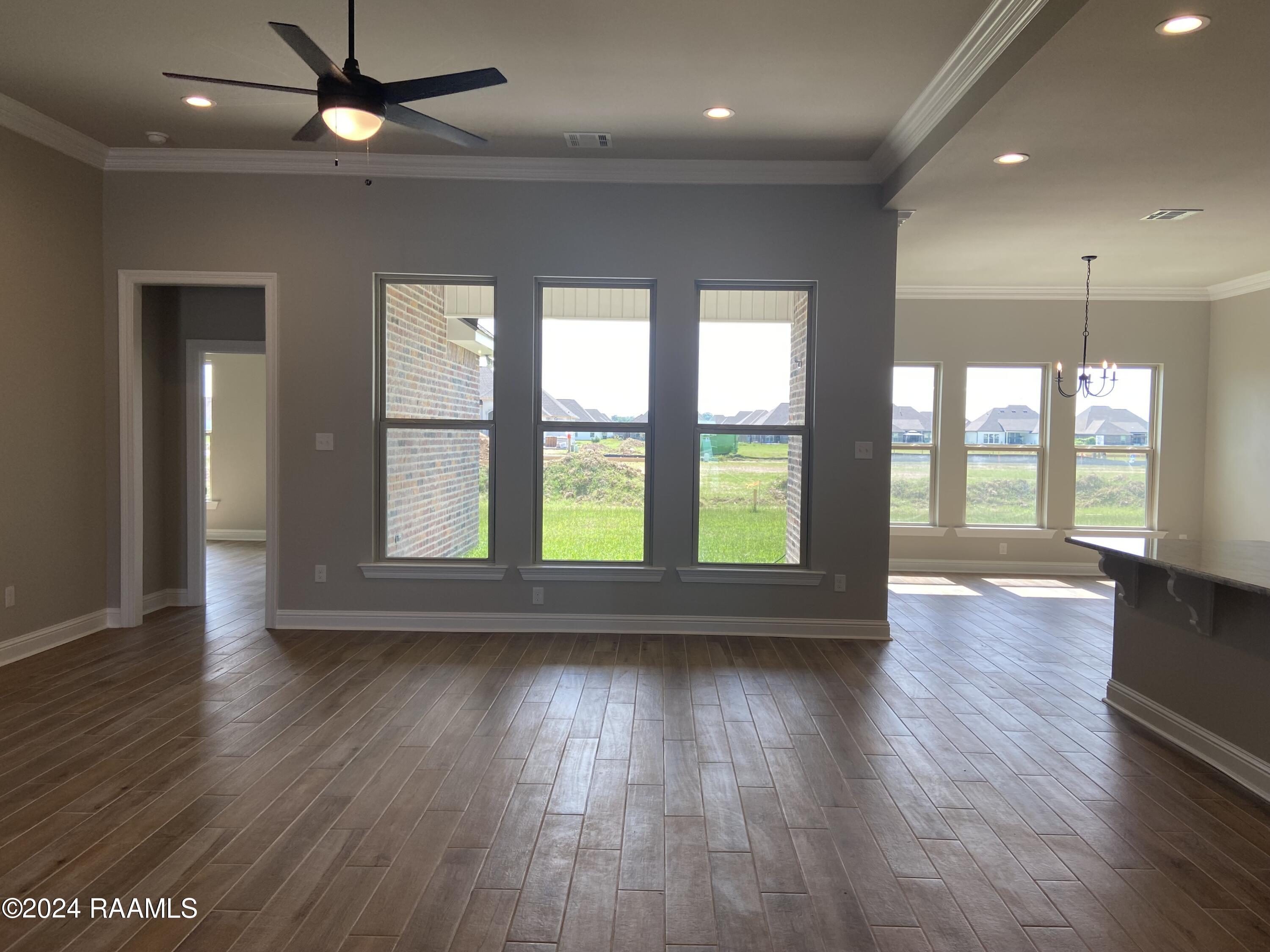 200 Grimmon Road Youngsville, LA 70592 - Photo 2 of 8 LIVING ROOM