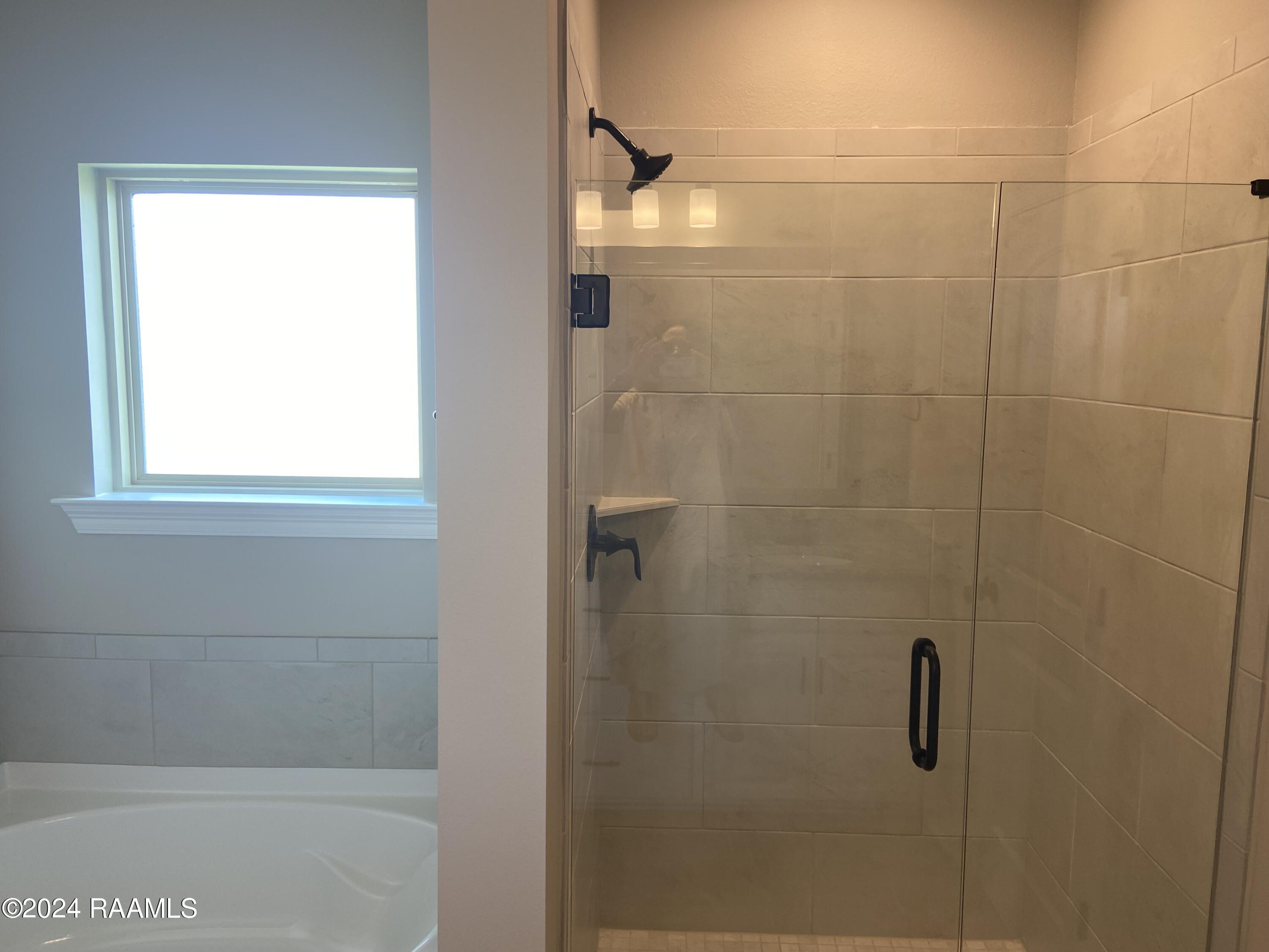 200 Grimmon Road Youngsville, LA 70592 - Photo 7 of 8 PRIMARY BATH