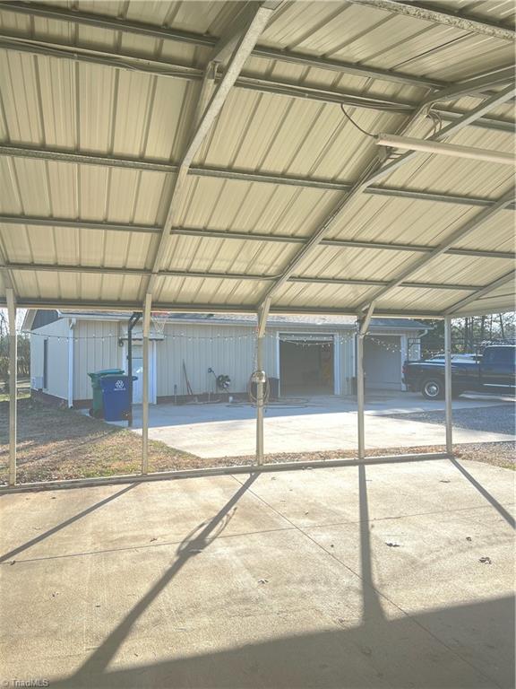 2831 Ayersville Road Mayodan, NC 27027 - Photo 9 of 30