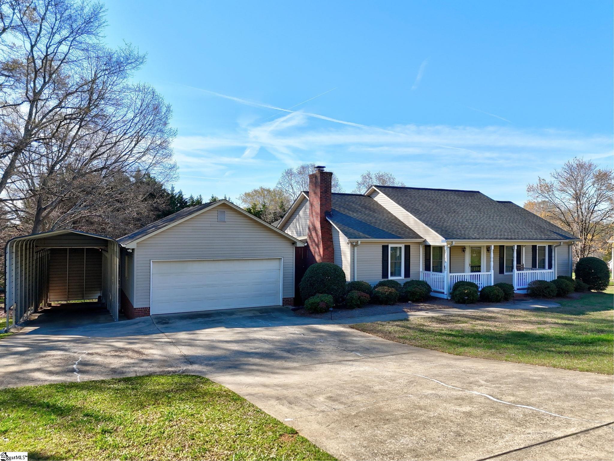 1024 Old Mill Road Easley, SC 29642 - Photo 3 of 39