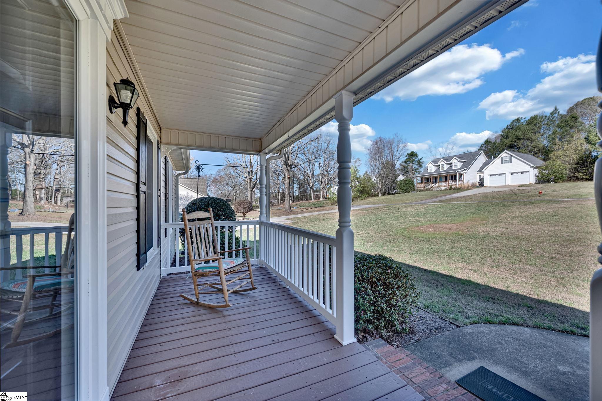 1024 Old Mill Road Easley, SC 29642 - Photo 7 of 39