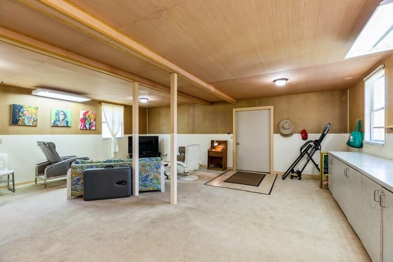 4306 Rebecca Road Crestview, FL 32539 - Photo 8 of 50 a view of a room with gym equipment